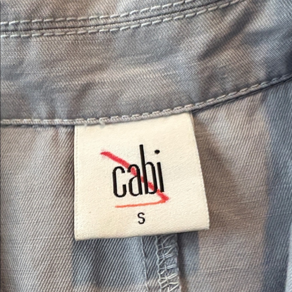 CAbi Tanner Trench Coat in Silver Lake Blue Size Small #5296 — GORGEOUS!!! - Picture 7 of 9